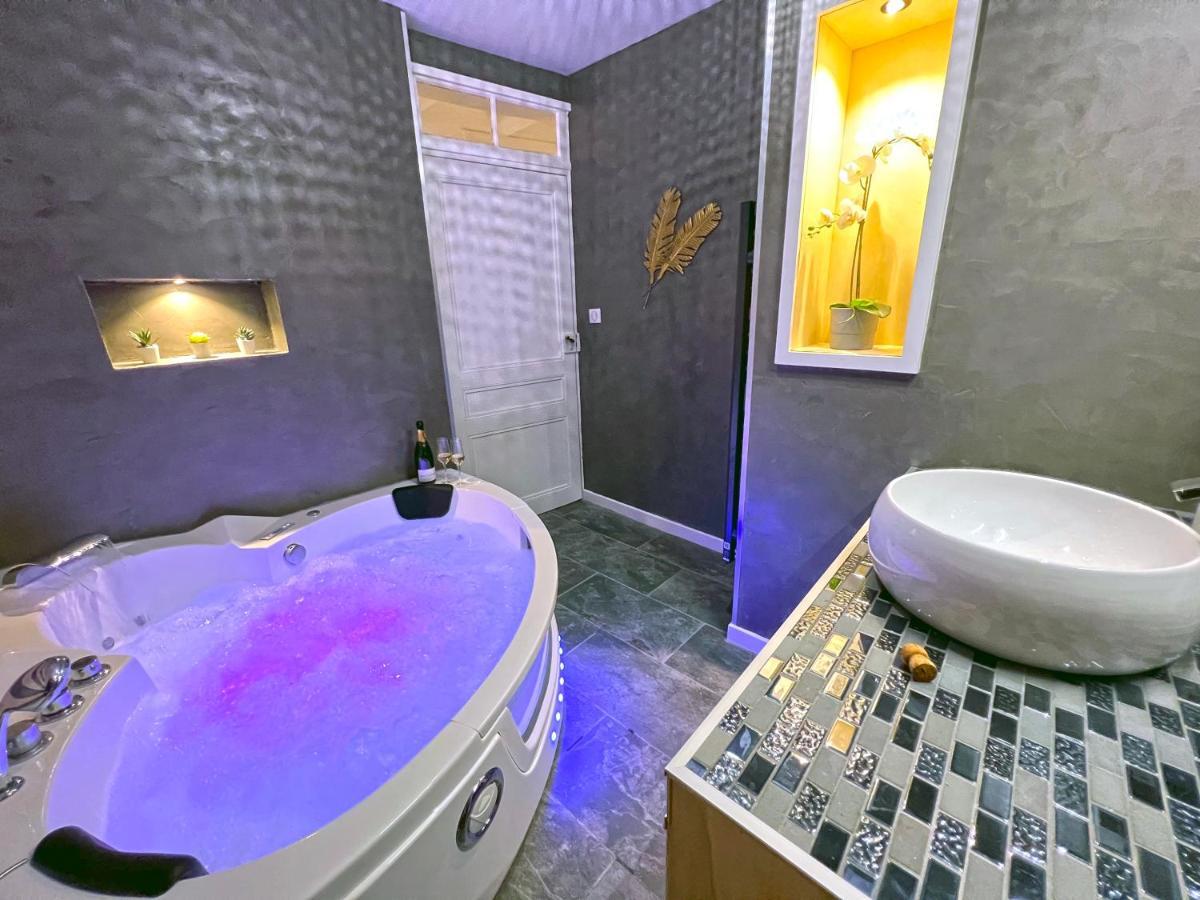 Cosy Avec Jacuzzi Classe 3 Etoiles Ferienhaus